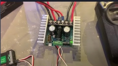 Connections for the Sabertooth 2x32 speed controller