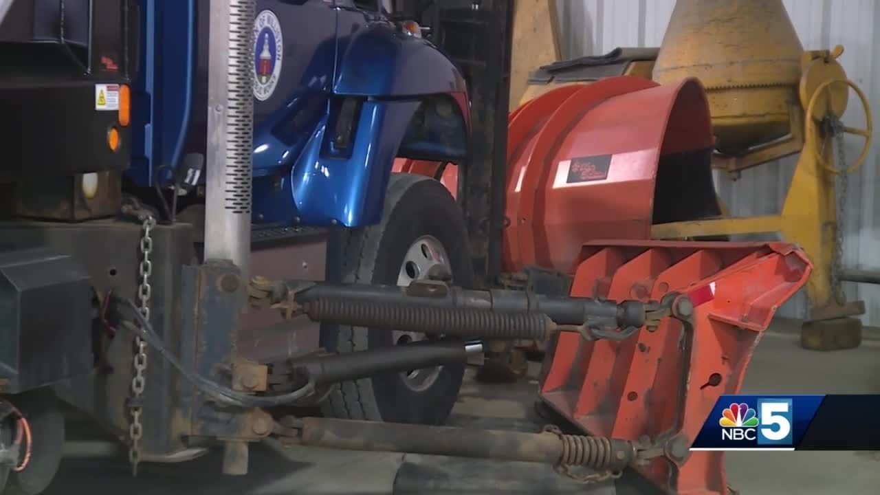 Plows, trails prepare for another winter storm - YouTube