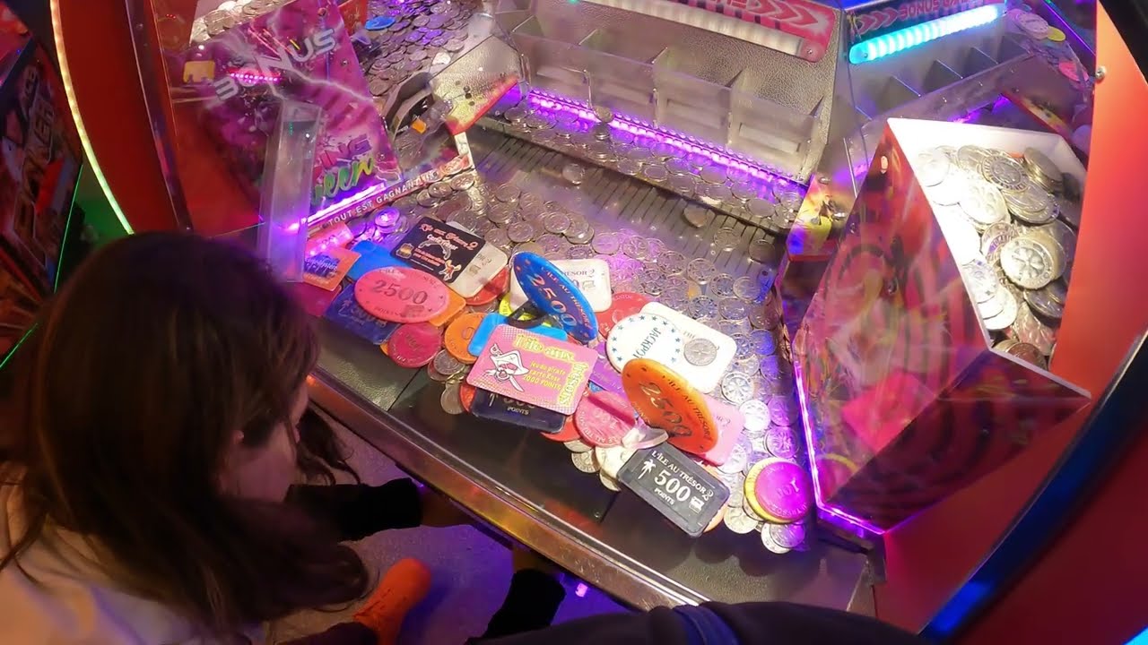 Machine Pousse pièces à beau land Park sur saint hilaire de riez épisode 3/4 S2