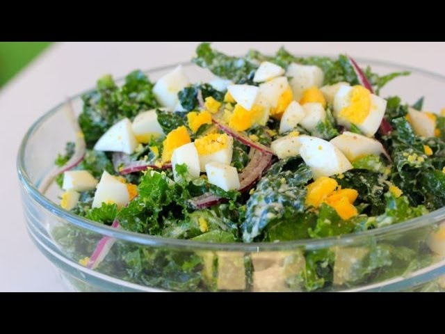 KALE CEASAR SALAD | easy + healthy lunch idea | Clean & Delicious