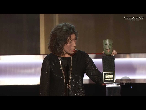 Lily Tomlin Wins SAG Lifetime Achievement Award (Korean sub)