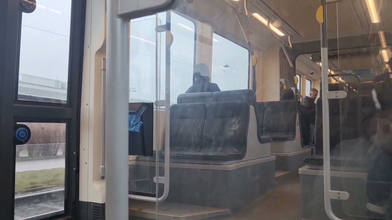 Tram 6 terminates at Eketrägatan (March 25, 2023)