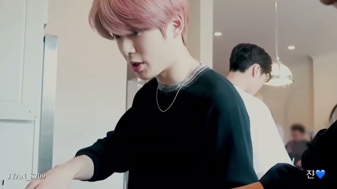 JOHNJAE CUTE MOMENT 2