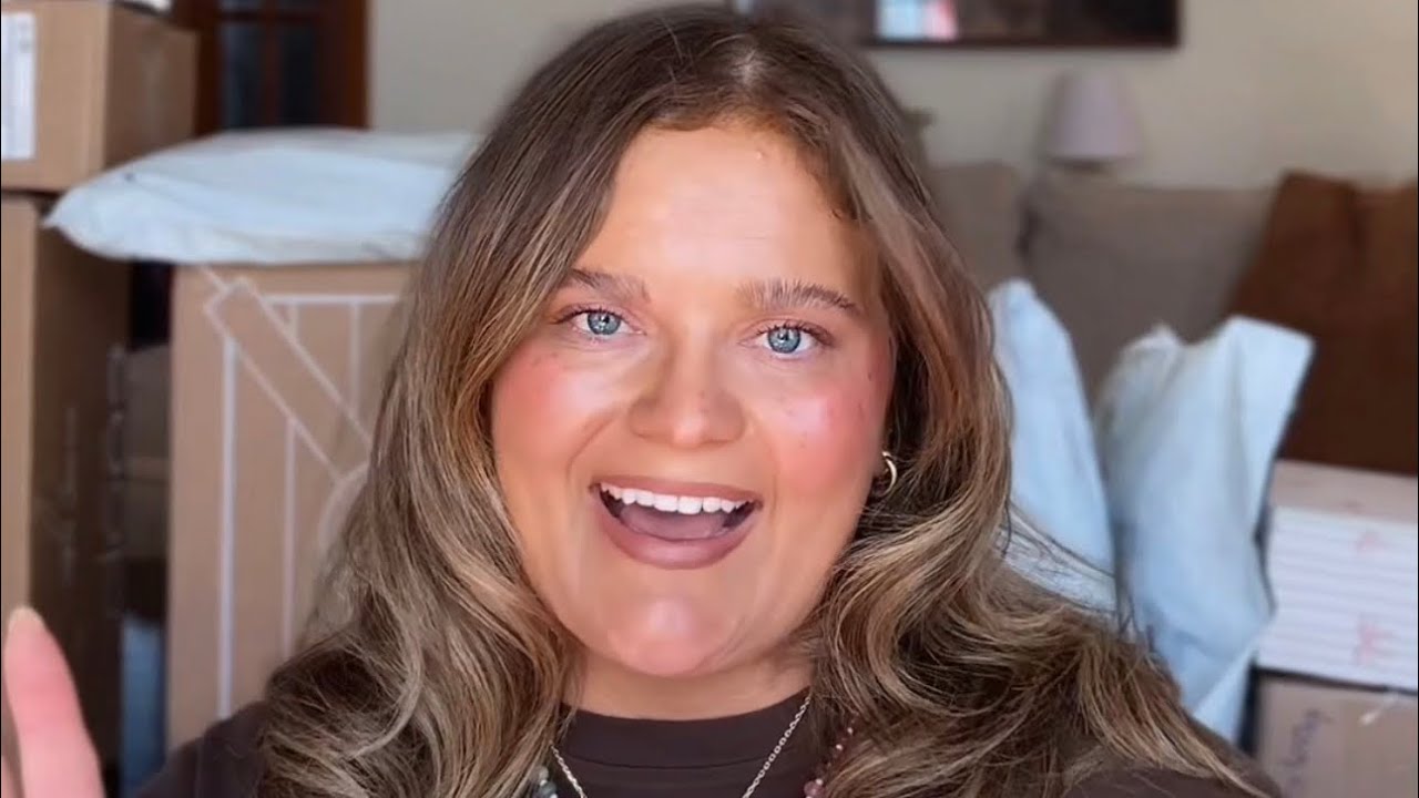 PR & Personal Unboxing 📦🤍✨#unboxing #PR #microinfluncer #haul #unboxingvideo 