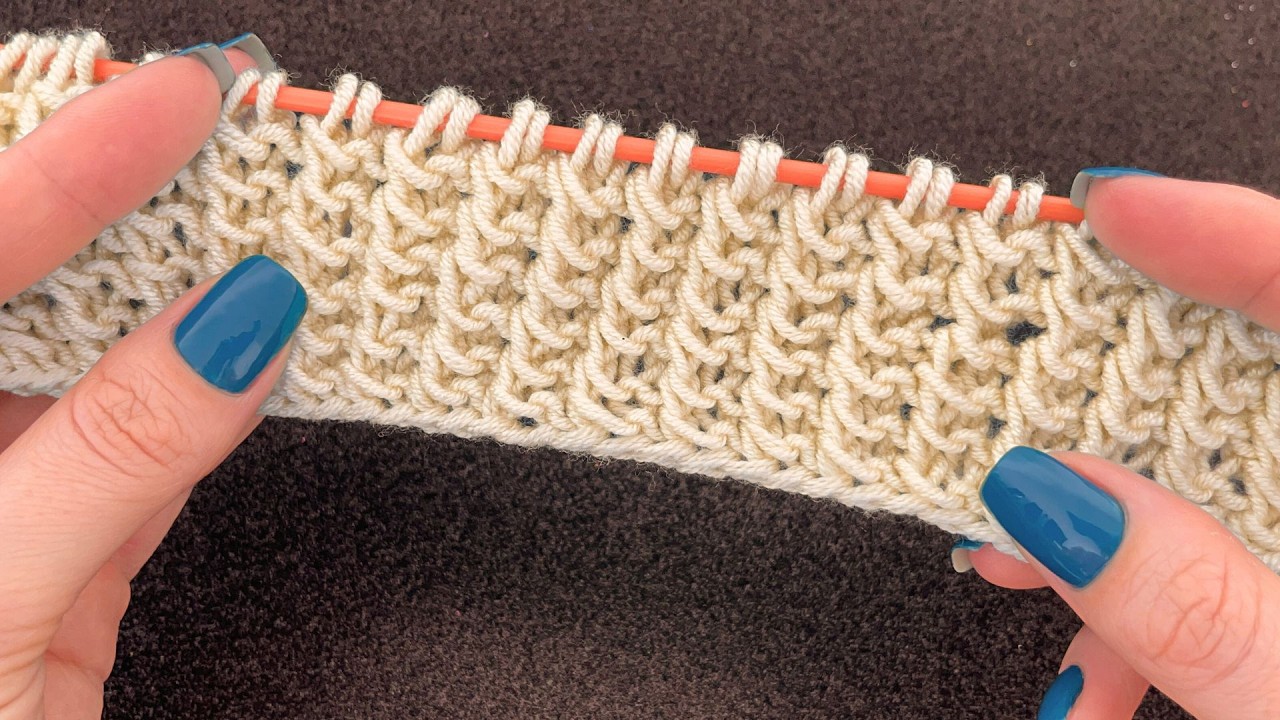 А вы уже знали об этом прекрасном и очень простом в исполнении узоре для вязания?