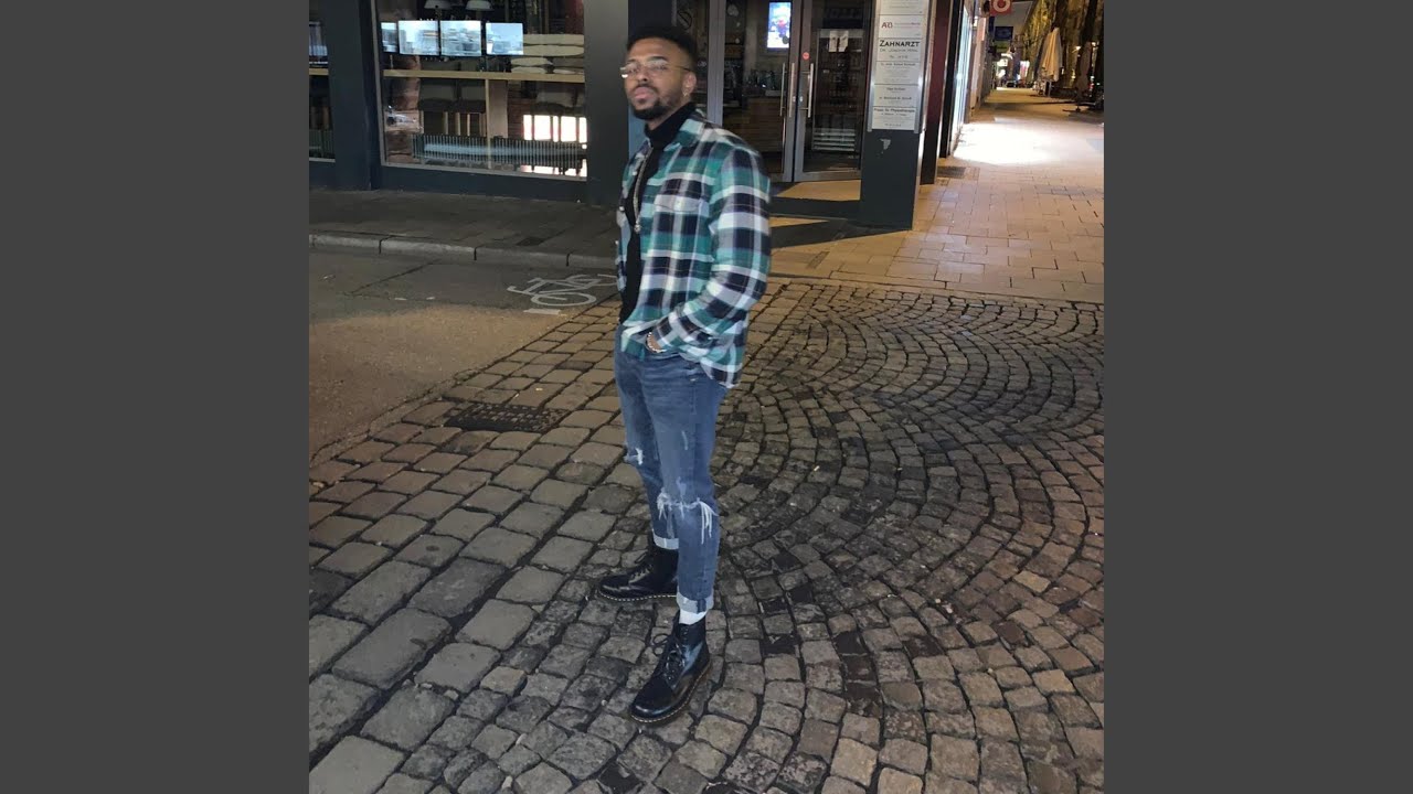 Guarda Mon Ami su YouTube Guarda Mon Ami su YouTube