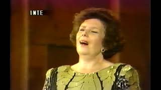 Teresa Guedes Espléndidos De Flores Y Pobre Amor - Alfonso De Silva
