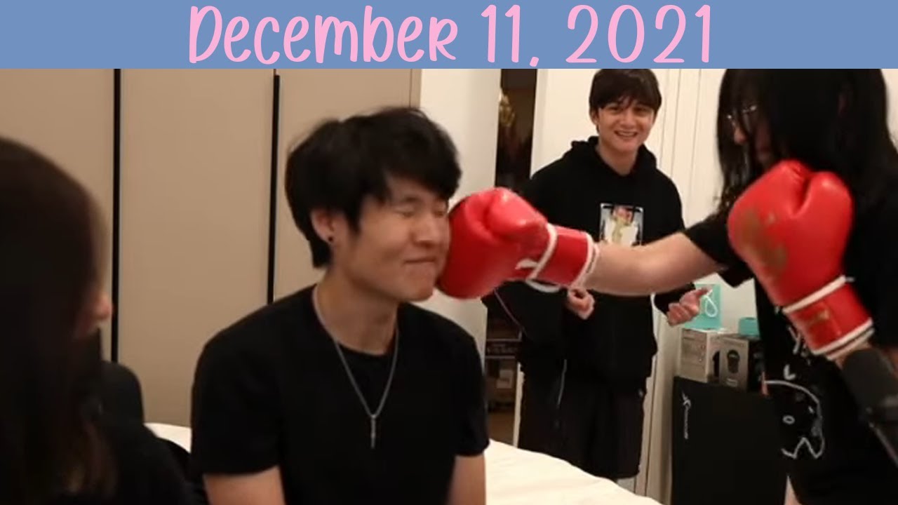 [2021/12/11] pokemon unite, escape simulator ft. toast, michael, friends, guess that asian