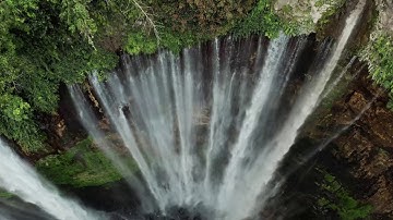 قرآن كريم :  الشيخ خالد الجليل    ||   آيات من سورة النحل