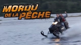 Cyril fait de la motoneige sur l'eau! - Mordu de la Pêche