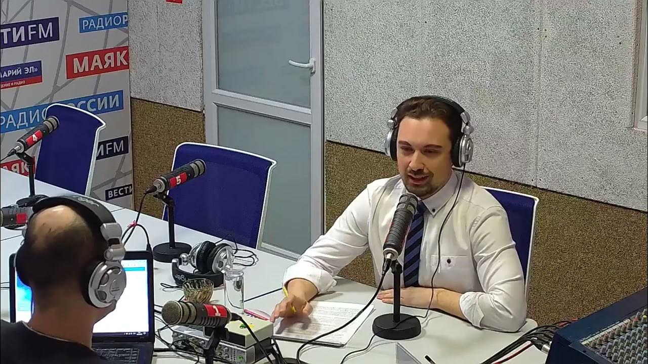 Настоящее время в ютубе прямой. Настоящее время в ютубе прямой. Ведущие канала настоящее время. Настоящее время корреспондент в сша. Настоящее время в ютубе прямой.