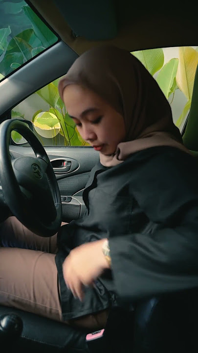 Ini Yang Terjadi Kalo Cewek Nyetir Mobil!