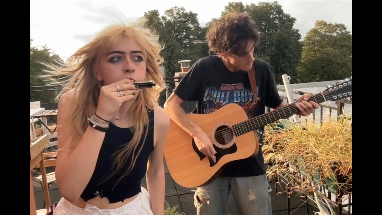 Watch Lowertown - big thumb! on YouTube Watch Lowertown - big thumb! on YouTube