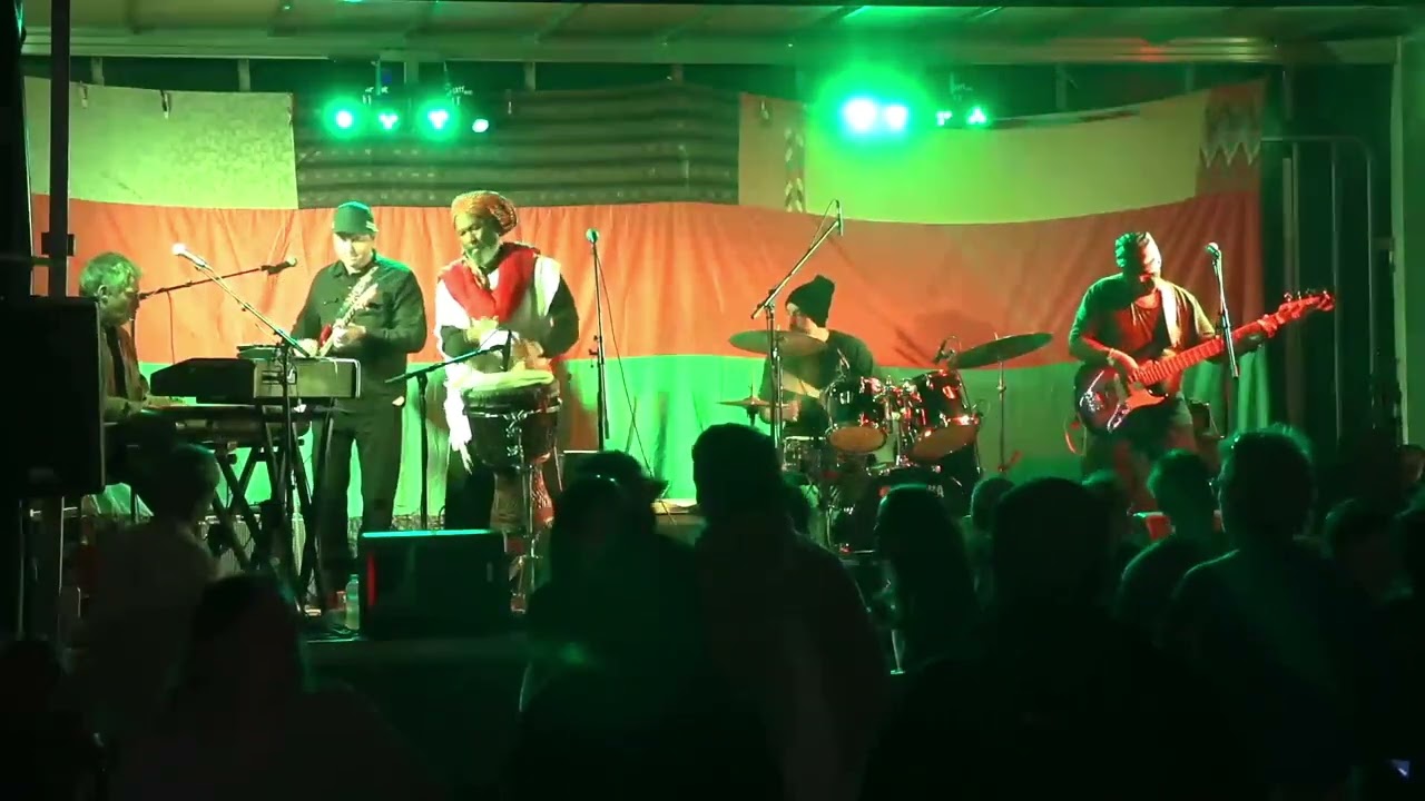 Ver Smile - Michael St George - Kangaroo Valley Reggae Festival 2026 en YouTube Ver Smile - Michael St George - Kangaroo Valley Reggae Festival 2026 en YouTube