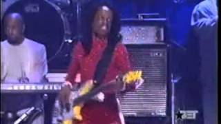 Video thumbnail of "Earth, Wind, and Fire Lifetime Achievement Performance"