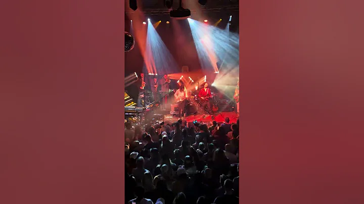 Dogs in a Pile - Linus & Lucy 12/18/25 Ardmore Music Hall // Ardmore, PA