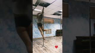 Pole dance