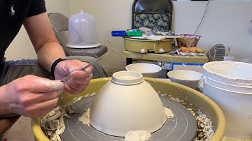 334. Trimming/Fitting 3 Nesting Bowls with Hsin-Chuen Lin 林新春 套碗修坯示範