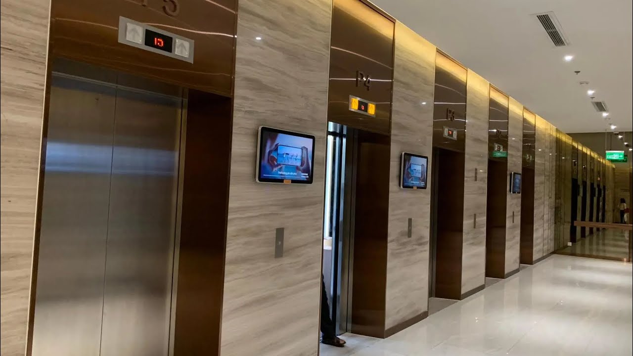 (No Singapore) Mitsubishi High-rise lift | Hado Centrosa Garden Apartment. HCMC