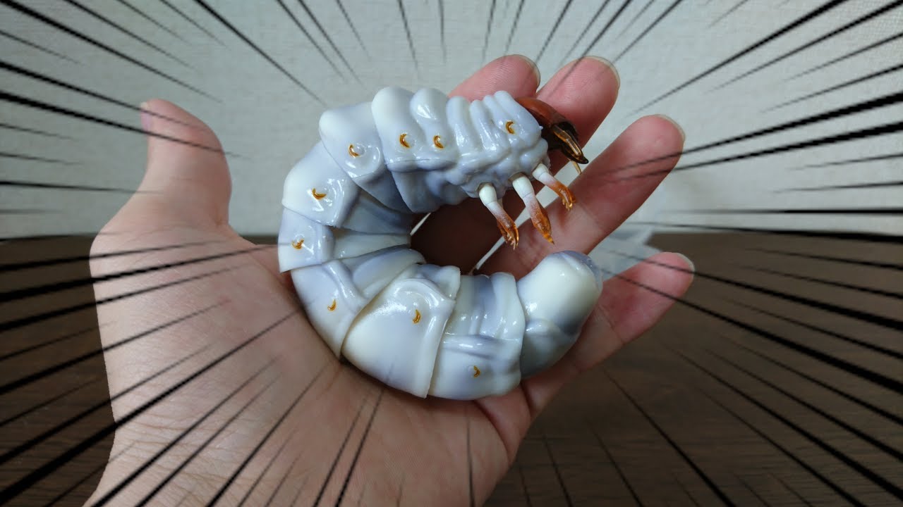 いきもの大図鑑くわがた02のレア枠「ノコギリクワガタ幼虫」が