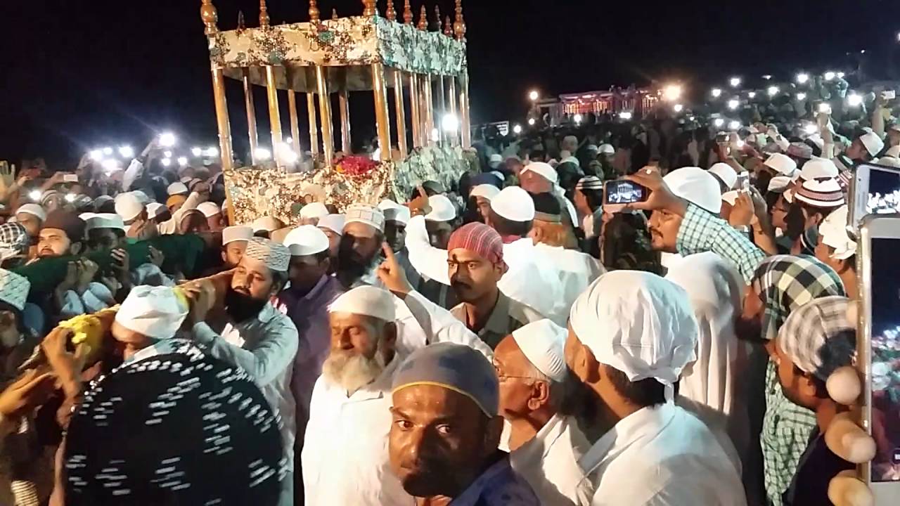 Dhoraji wala peer qadir bava sej umarko