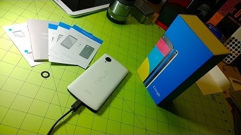 Nexus 5 Unboxing | Pocketnow