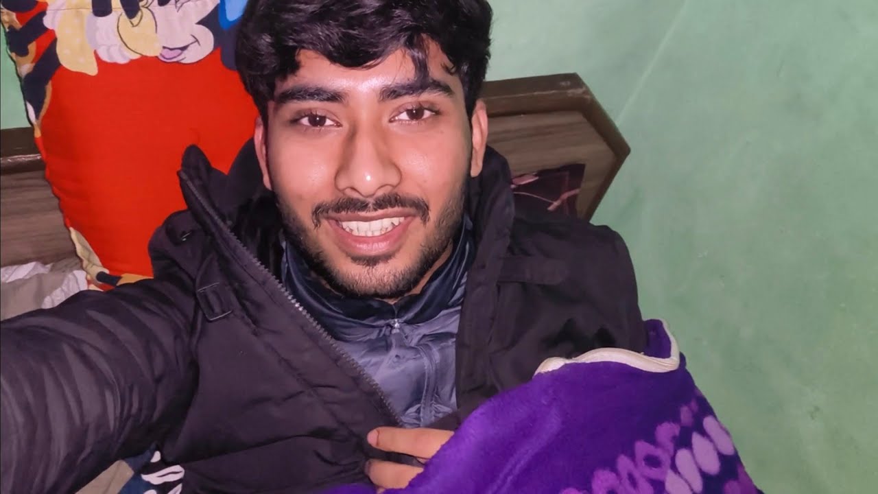 Phir whi jacket 🧥 thandi bhot hai 🥶