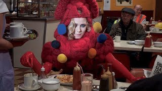 Video voorbeeld van "Roisin Murphy - 01. Overpowered"