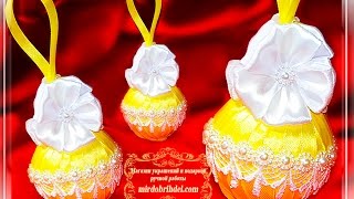 🌲НОВОГОДНИЙ ШАР канзаши на елку. Елочные игрушки своими руками видео Новогодний шар на сайт