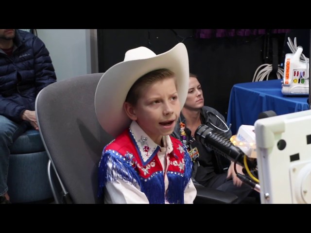 Mason Ramsey Yodels His Way Into Seacrest Studios!