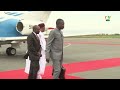 Une dlgation compose de mahamadou issoufou et de umaro sissoco embalo est arrive  ouagadougou