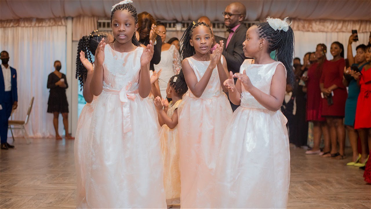 CUTE CONGOLESE WEDDING ENTRANCE DANCE BY KIDS | Grace & Tony