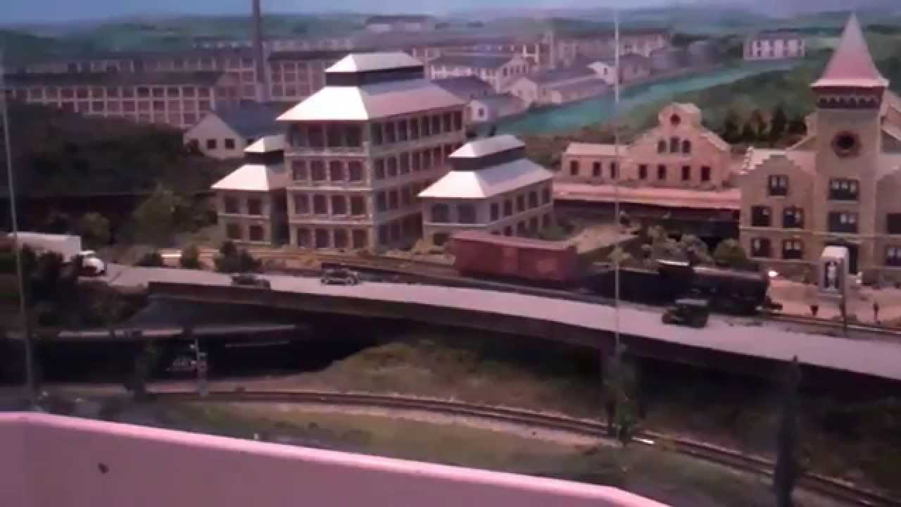 World's Largest SScale Model Diorama With Working Trains & Street Cars! YouTube