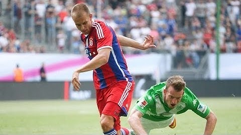 FC Bayern München vs VFL Wolfsburg 2:1 2014 1 Spieltag Tore und Highlights Review