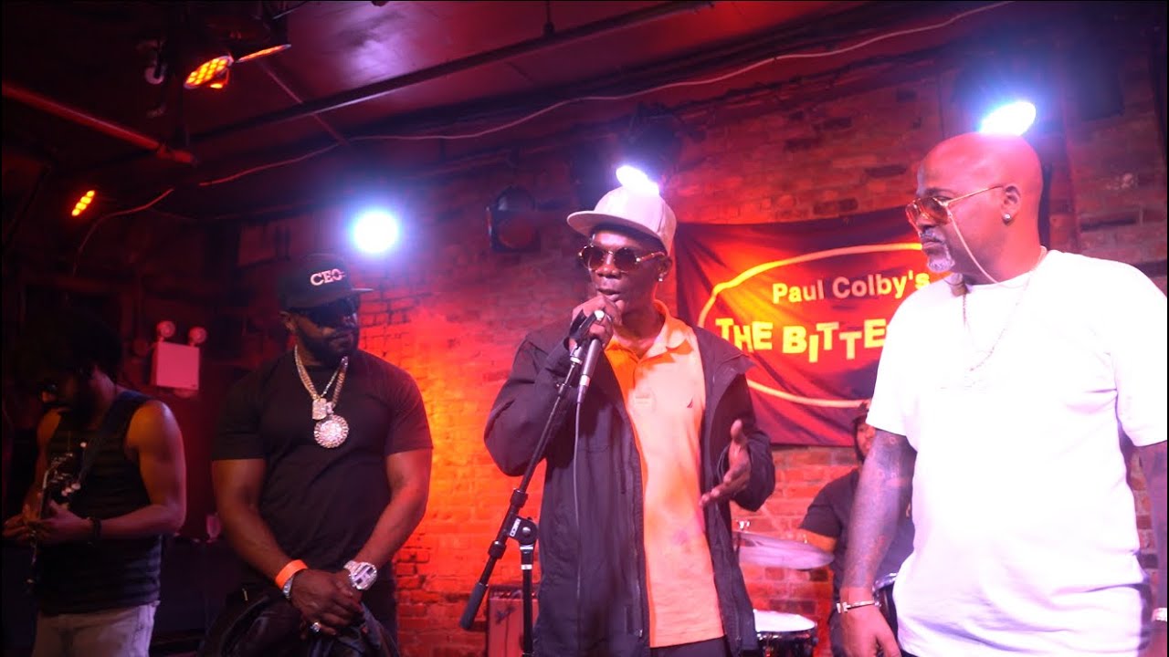 Dame Dash OG Daniel и Unique Mecca Audio обсуждают ДНК и последствия ведения бизнеса в Гарлеме.