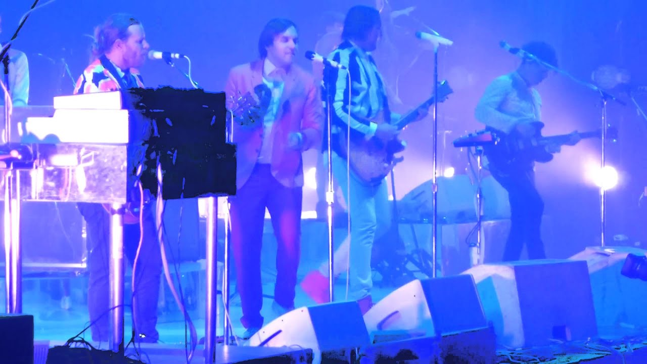 Arcade Fire Neighborhood 1 (Tunnels) HD Barclays Center, night1