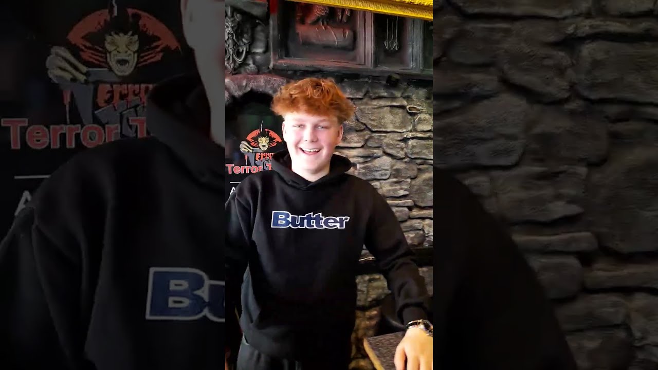 The Vagabonds at Scarboroughs Terror Towers Halloween Spooky Special Edition...