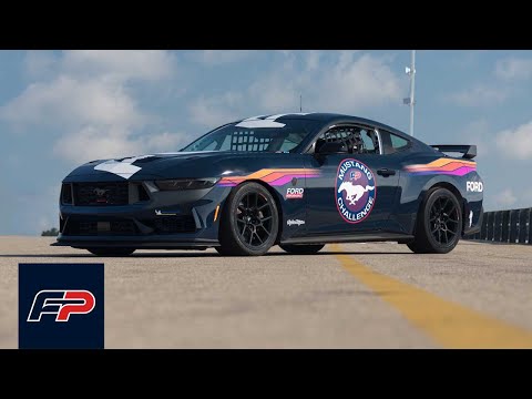 Mustang Dark Horse R | Mustang Challenge Series | Ford Performance