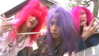 かまいたち (KAMAITACHI) - へのへのもへじ (Henohenomoheji) (Music Video PV) [4K VHS Rip] Japanese Visual-Kei Punk