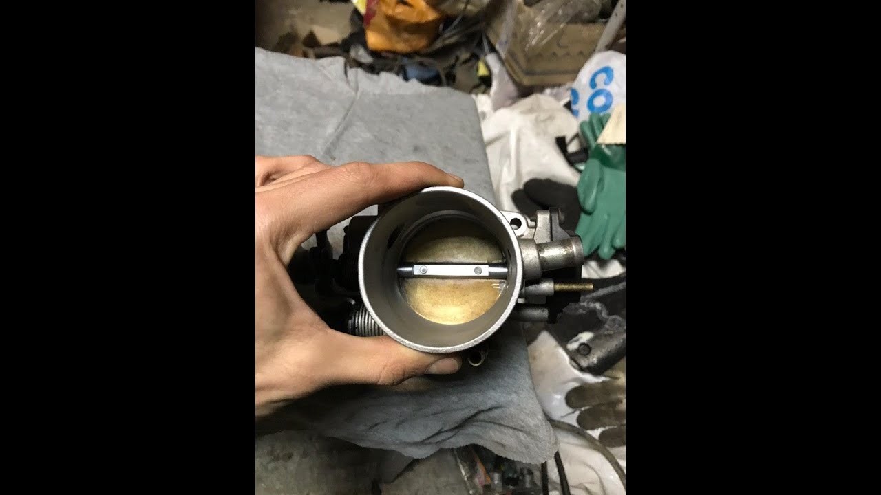 Снятие дроссельной заслонки приора
