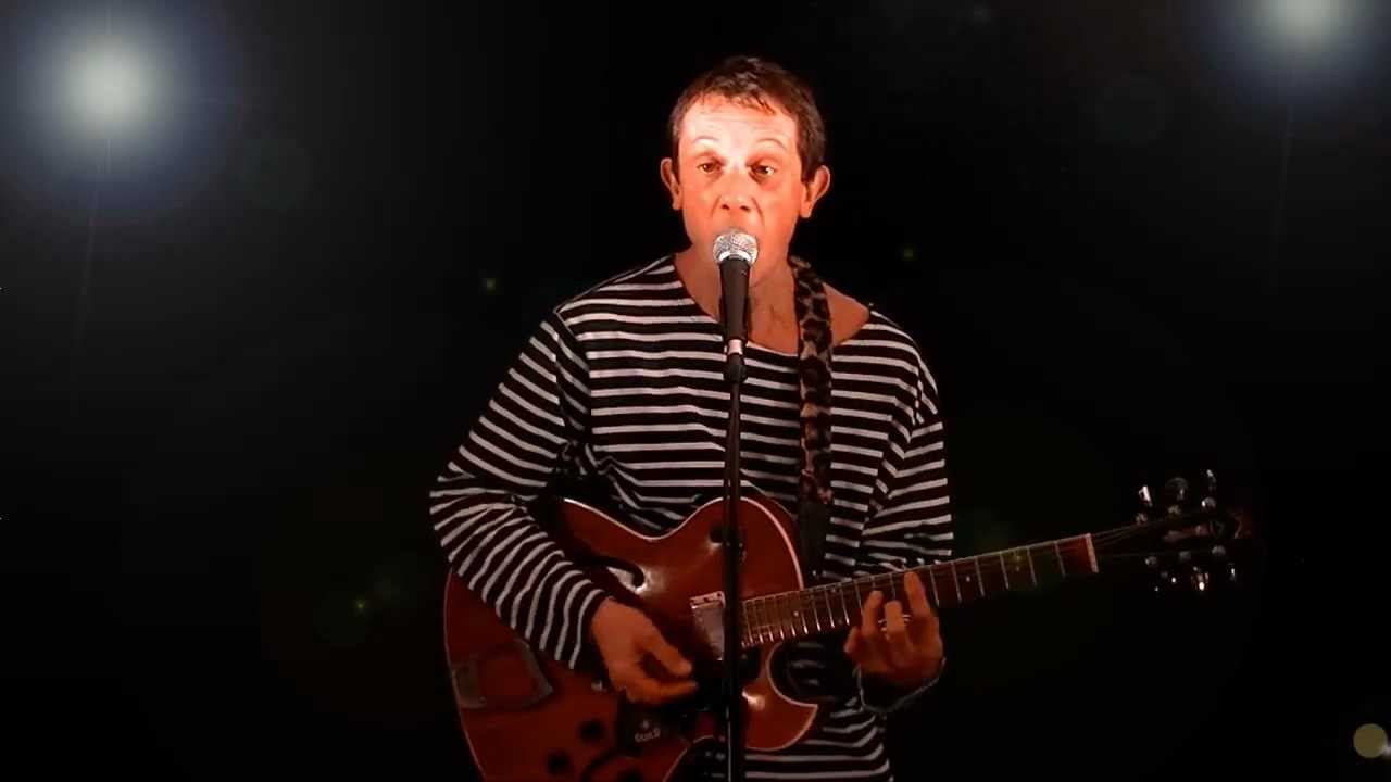 Les jeux olympiques - Bruno coupé | Shazam