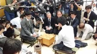 藤井聡太四段が１８連勝　自身の記録更新