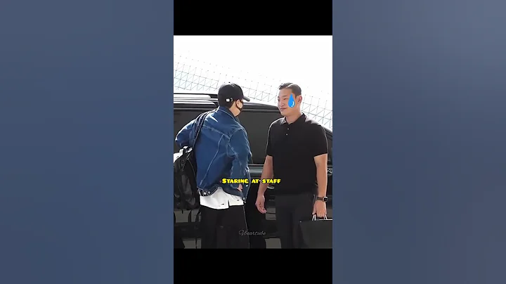 Jungkook staring and teasing his bodyguard 😄 #jungkook #bts #shorts