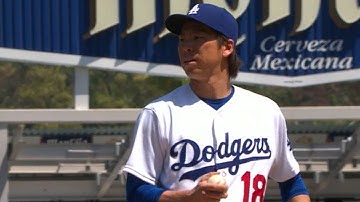 ARI@LAD: Maeda fans four over six scoreless frames