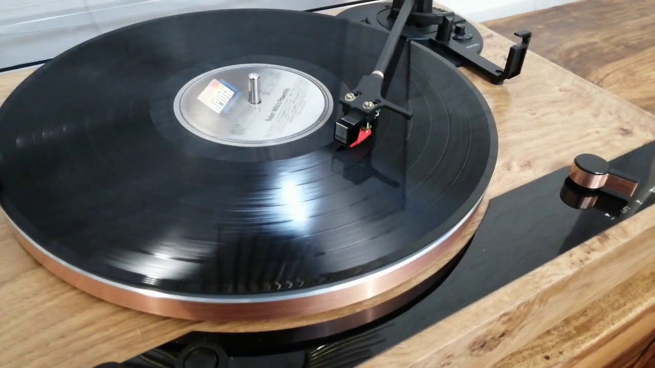 Platine vinyle automatique Thorens TD 240.2