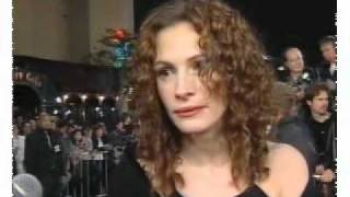 Julia Roberts Erin Brockovich Premiere - 2000