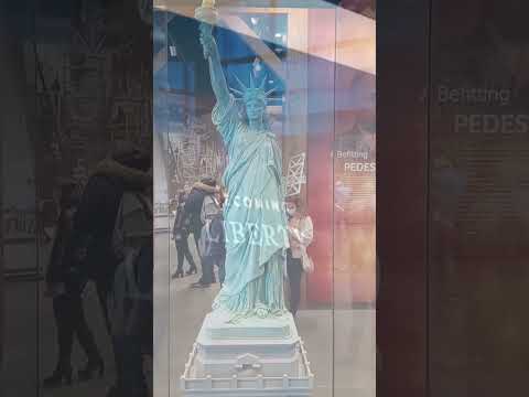 Видео: Национальные памятники Статуя Свободы и острова Эллис