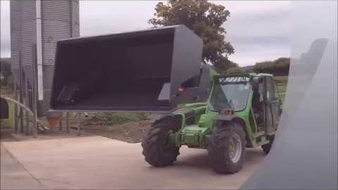 Toe Tip Bucket by Evans & Reid - On Merlo Telehandler