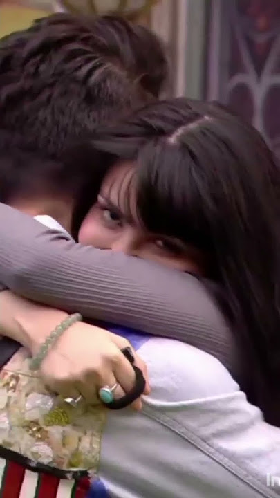 #abhishek and khanzadi #cite moments 💖🤗 #big boss 17