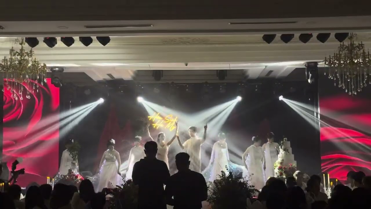 WEDDING SHOW \ HOANG DANCE STUDIO